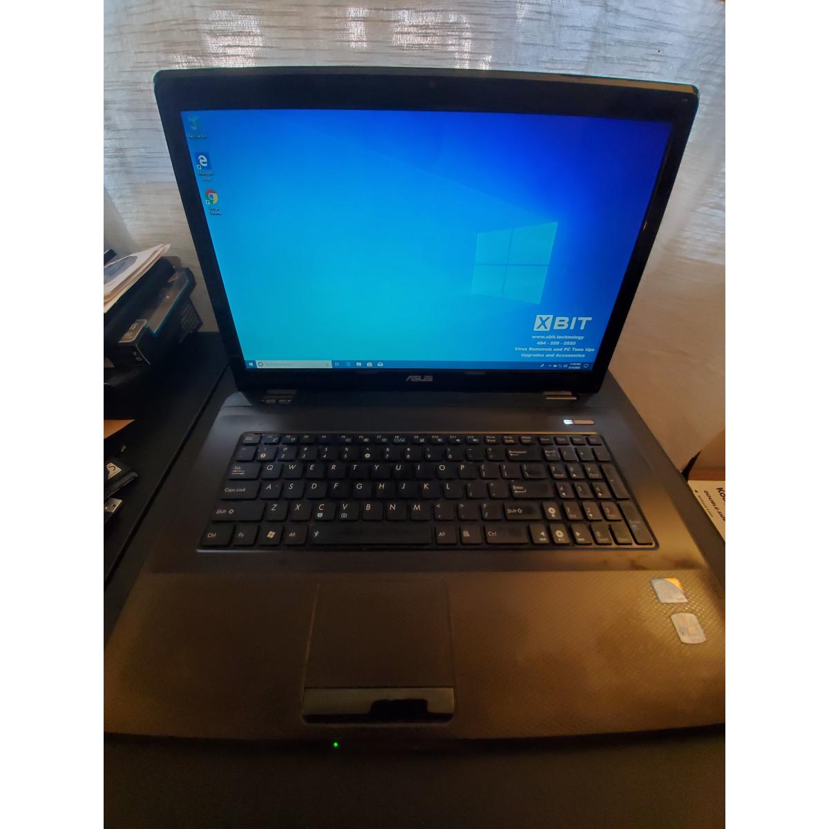 Asus K72F 17" Notebook Windows 10 Home 500GB/8GB